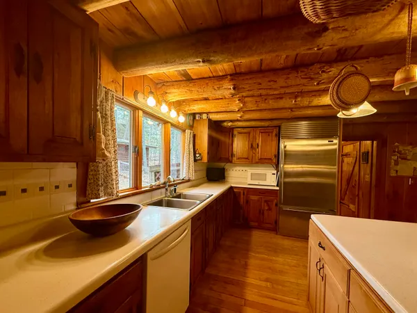 $825,000 | 8 Cove Road, Princeton, ME 04668