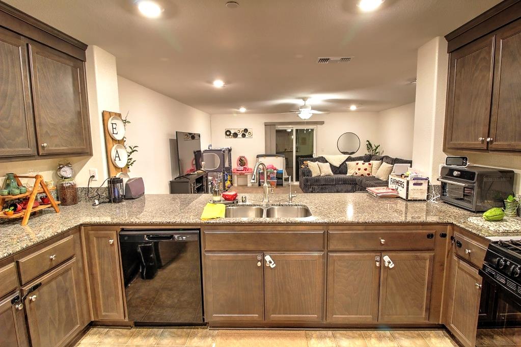 739 Marcus Street Merced, CA 95341 - Photo 15 of 47