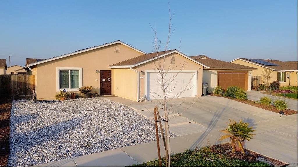 739 Marcus Street Merced, CA 95341 - Photo 4 of 47