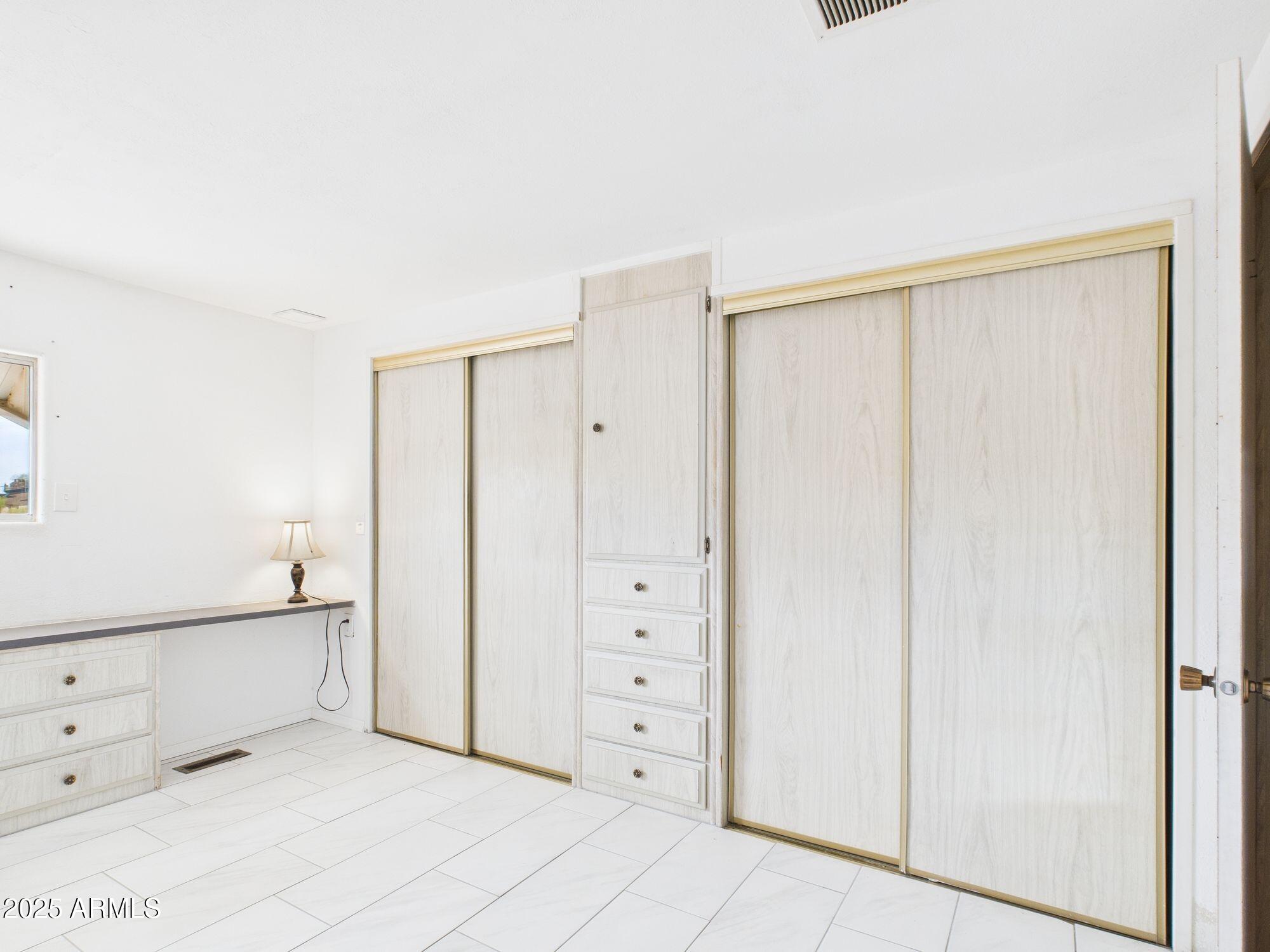 428 South 80th Way Mesa, AZ 85208 - Photo 14 of 21 a view of an empty room