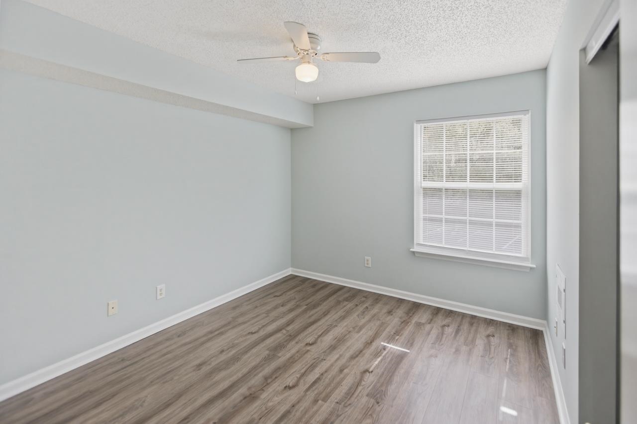 8562 Hopkins Circle, Unit E Surfside Beach, SC 29575 - Photo 19 of 33