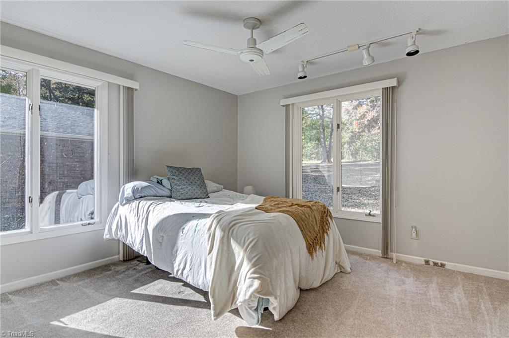 417 Lakeview Road Mocksville, NC 27028 - Photo 23 of 50 Gallery Image 23