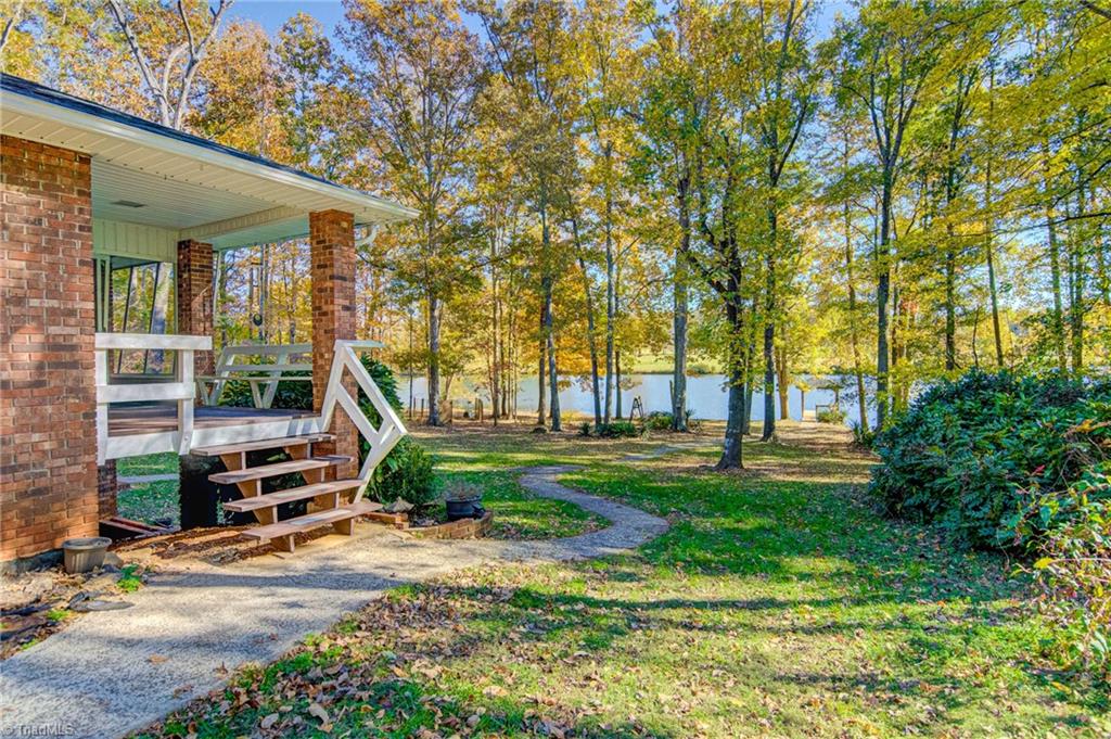 417 Lakeview Road Mocksville, NC 27028 - Photo 38 of 50 Gallery Image 38