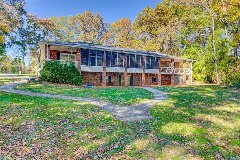417 Lakeview Road Mocksville, NC 27028 - Photo 39 of 50 Gallery Image 39