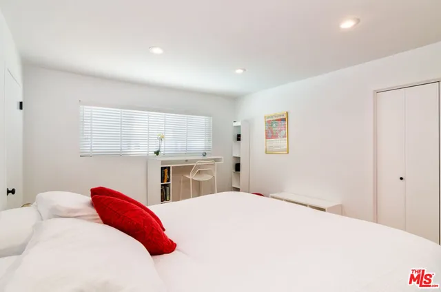 $10,000 | 22626 Pacific Coast Highway, Unit 12, Malibu, CA 90265