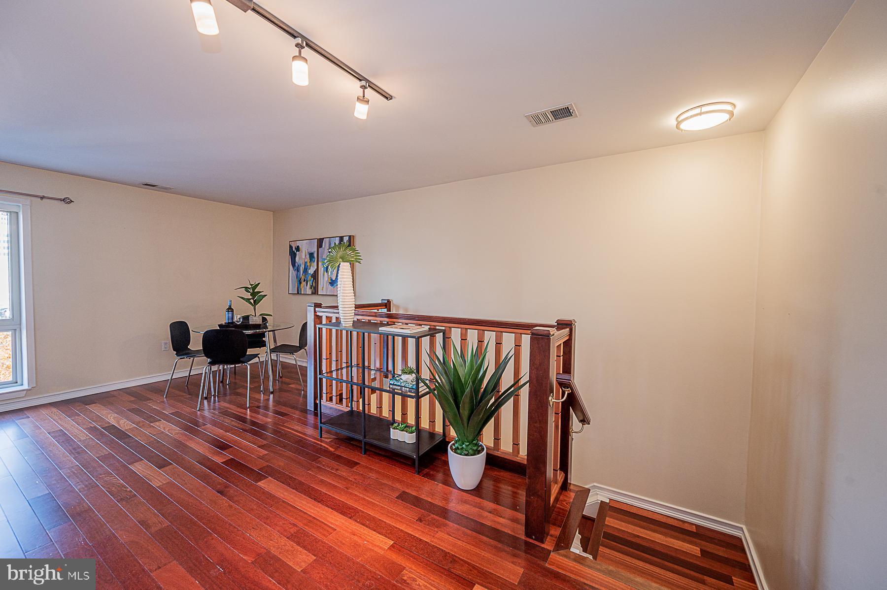 117 West Conway Street, Unit R60 Baltimore, MD 21201 - Photo 13 of 37