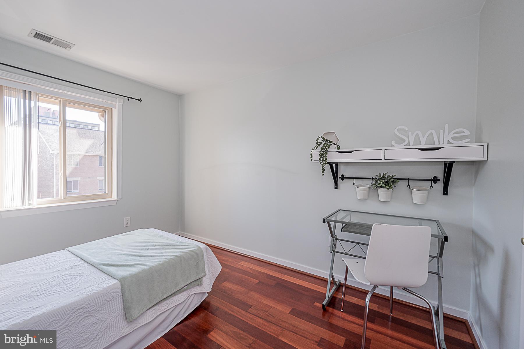 117 West Conway Street, Unit R60 Baltimore, MD 21201 - Photo 24 of 37