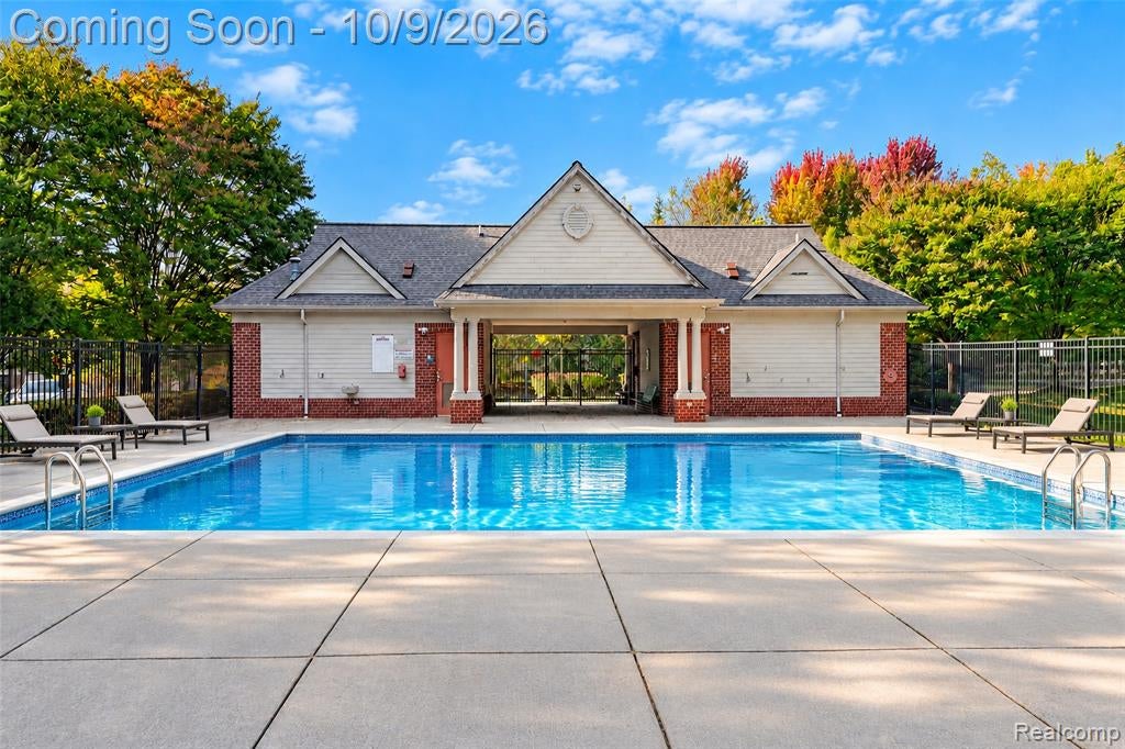 27363 Victoria Road Novi, MI 48374 - Photo 59 of 67 Gallery Image 59