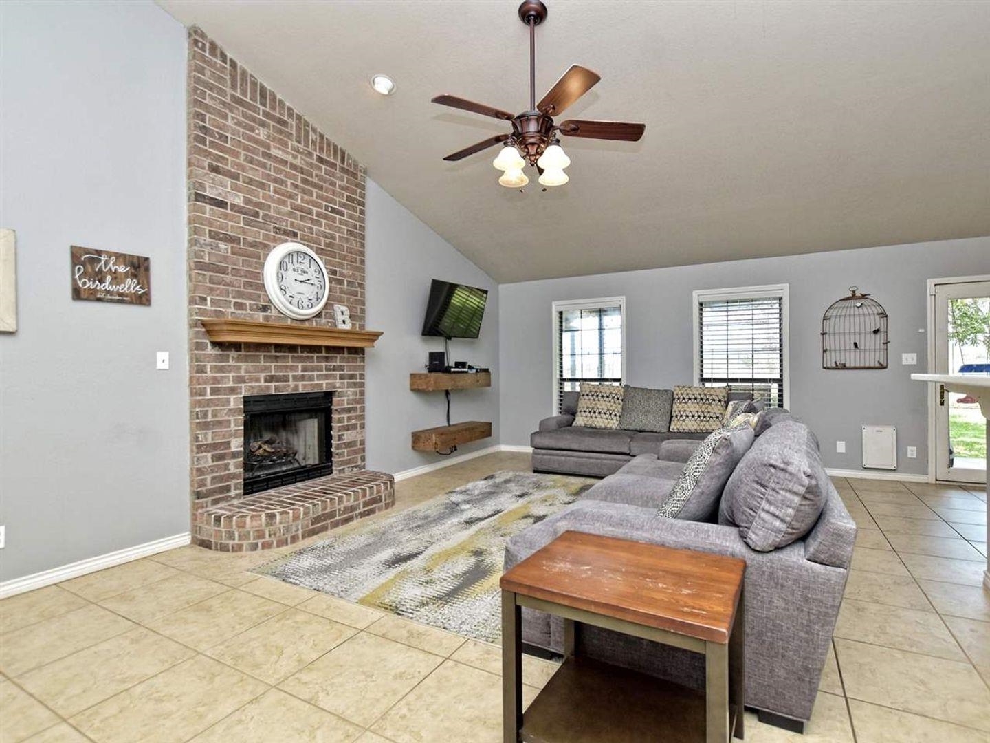 188 Turkey Run Marble Falls, TX 78654 - Photo 10 of 27