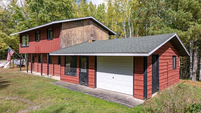 $359,000 | 14108 Fall Lake Road, Ely, MN 55731
