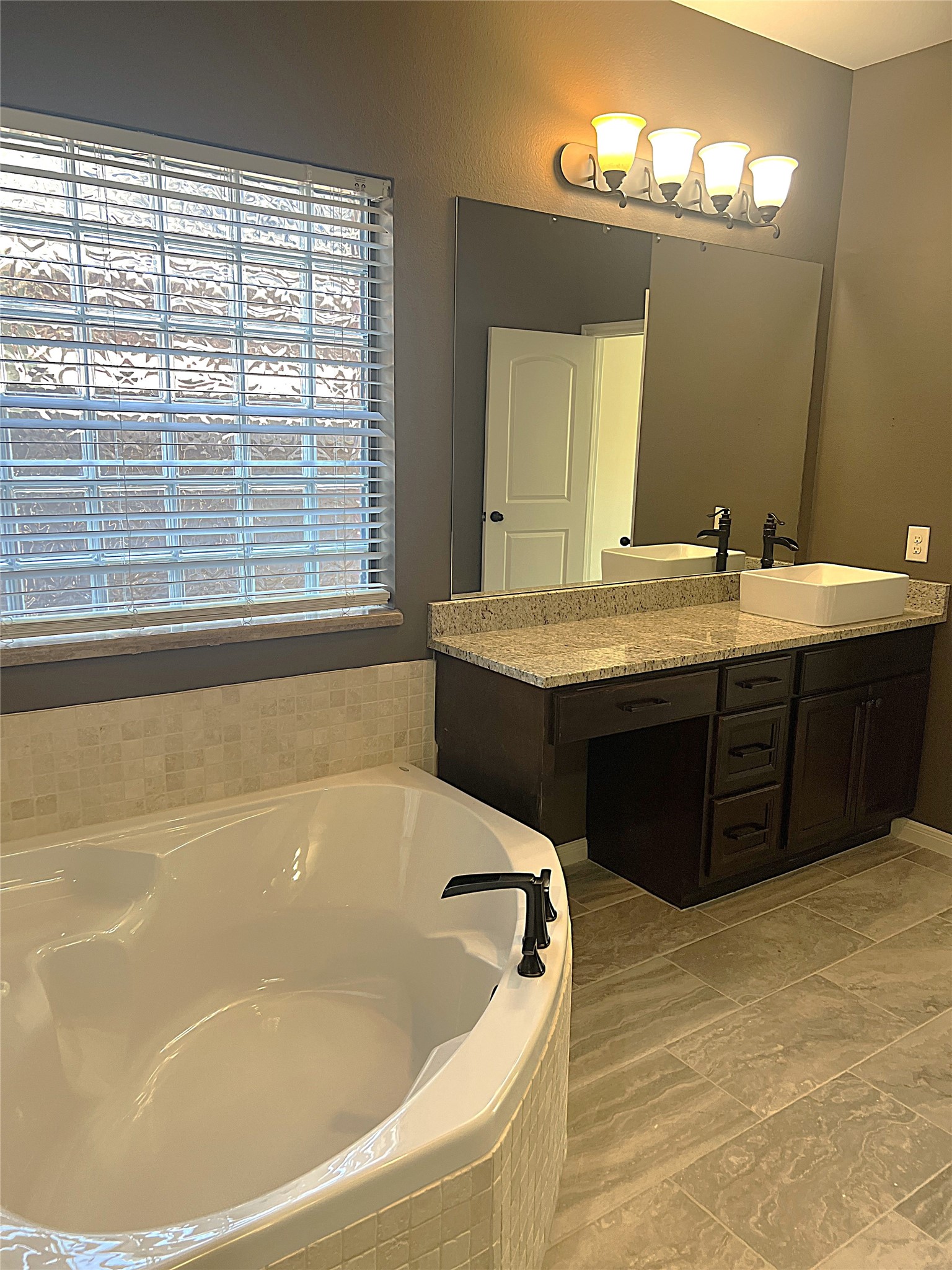 12434 Fossil Point Lane Humble, TX 77346 - Photo 19 of 50