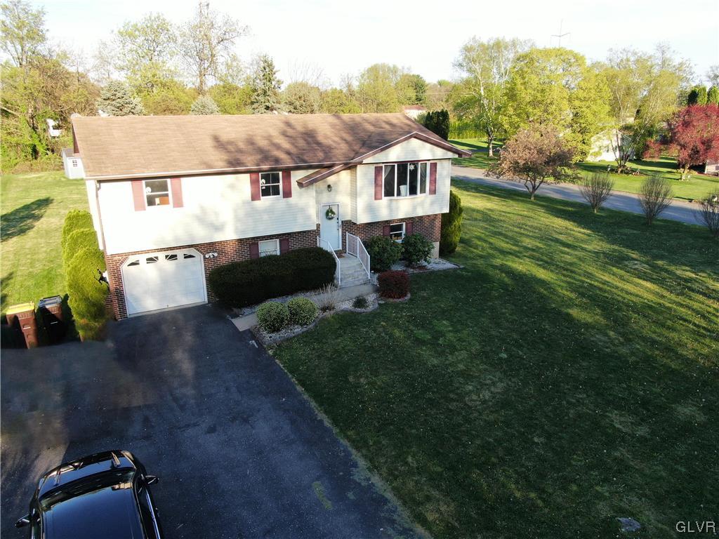 4081 Devonshire Road Bethlehem, PA 18020 - Photo 6 of 35 Gallery Image 6