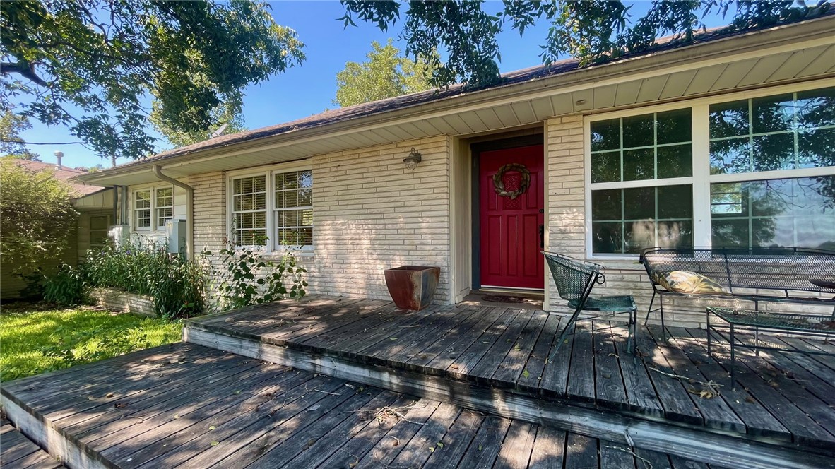 704 Colorado Street Bremond, TX 76629 - Photo 2 of 42 a house view with a outdoor space