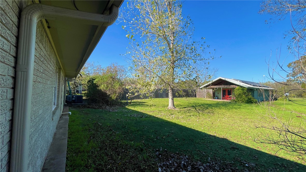 704 Colorado Street Bremond, TX 76629 - Photo 27 of 42 a view of a house with a yard
