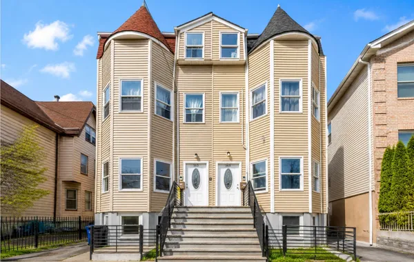 $799,000 | 165 Clerk Street, Jersey City, NJ 07305