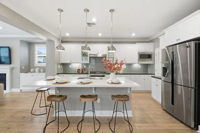 $1,425,000 | 190 Christine Lynn Drive, Morgan Hill, CA 95037