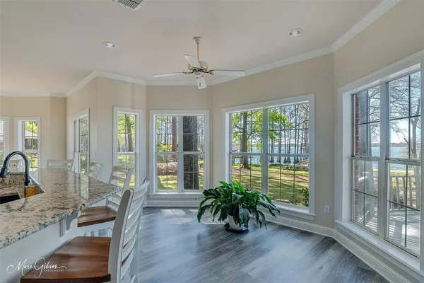 $709,000 | 6521 North Lakeshore Drive, Shreveport, LA 71107