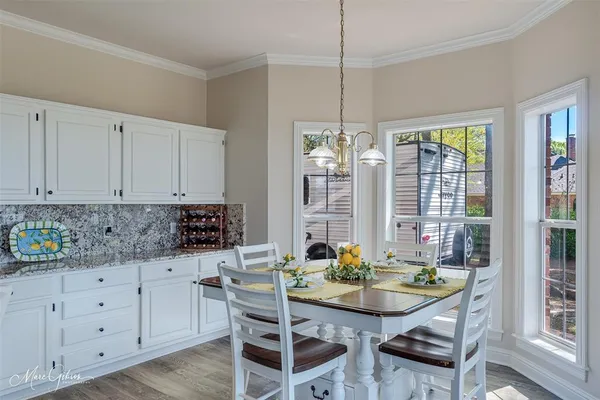$709,000 | 6521 North Lakeshore Drive, Shreveport, LA 71107
