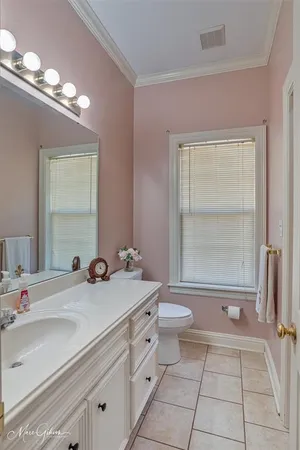 $709,000 | 6521 North Lakeshore Drive, Shreveport, LA 71107