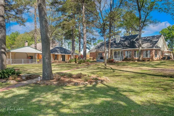 $709,000 | 6521 North Lakeshore Drive, Shreveport, LA 71107