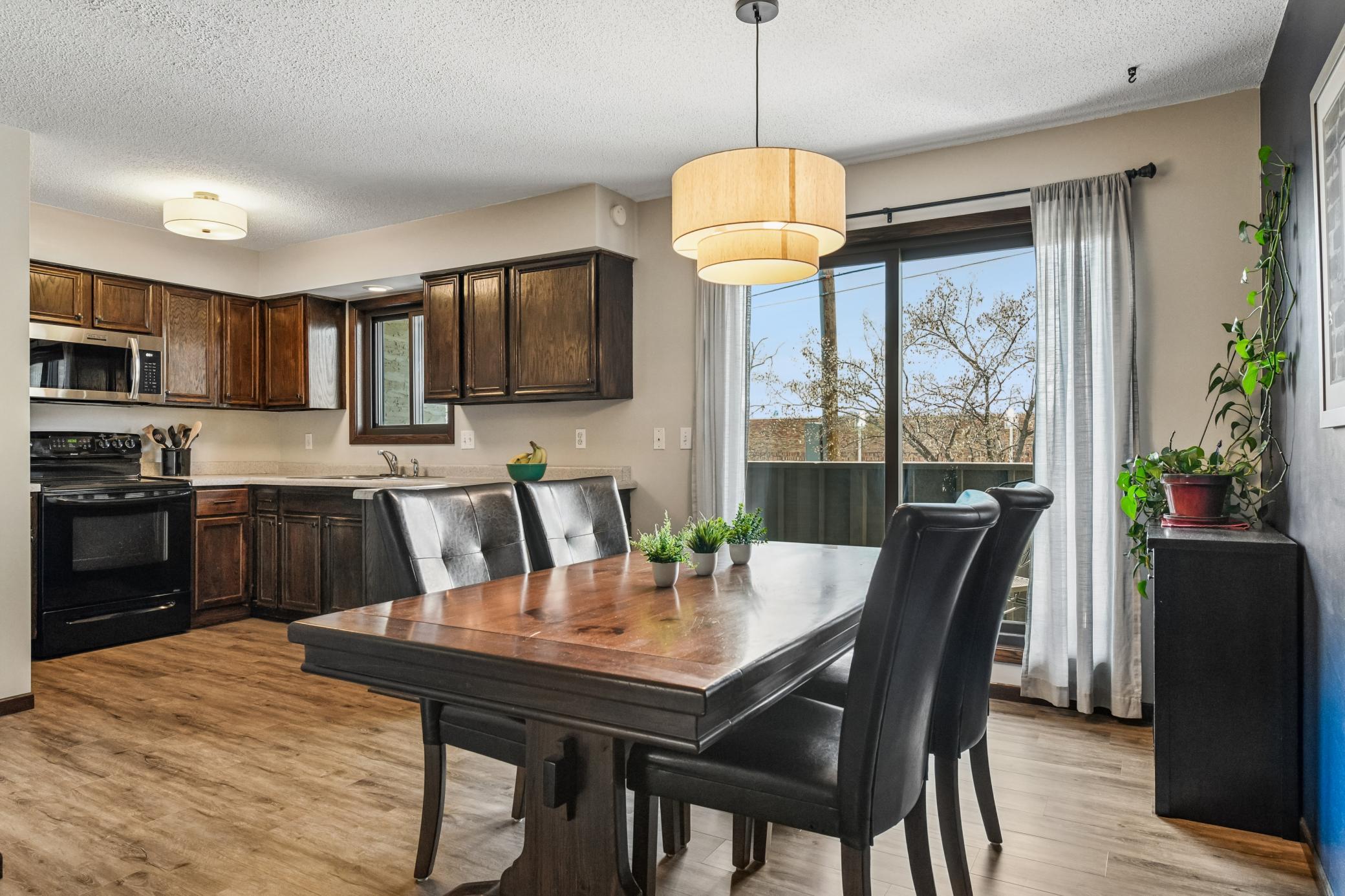 11432 Minnetonka Mills Road Minnetonka, MN 55305 - Photo 13 of 33