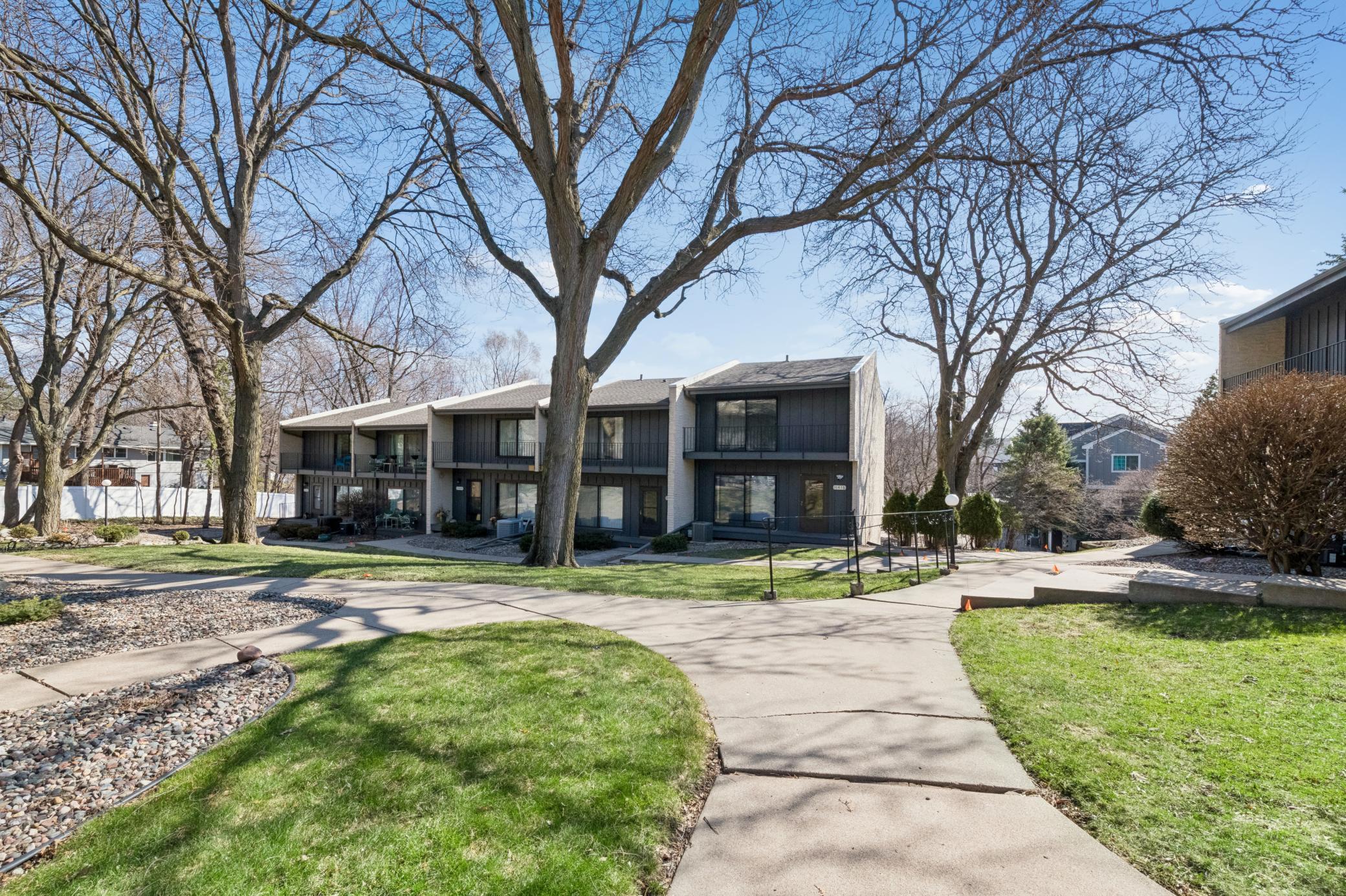 11432 Minnetonka Mills Road Minnetonka, MN 55305 - Photo 28 of 33