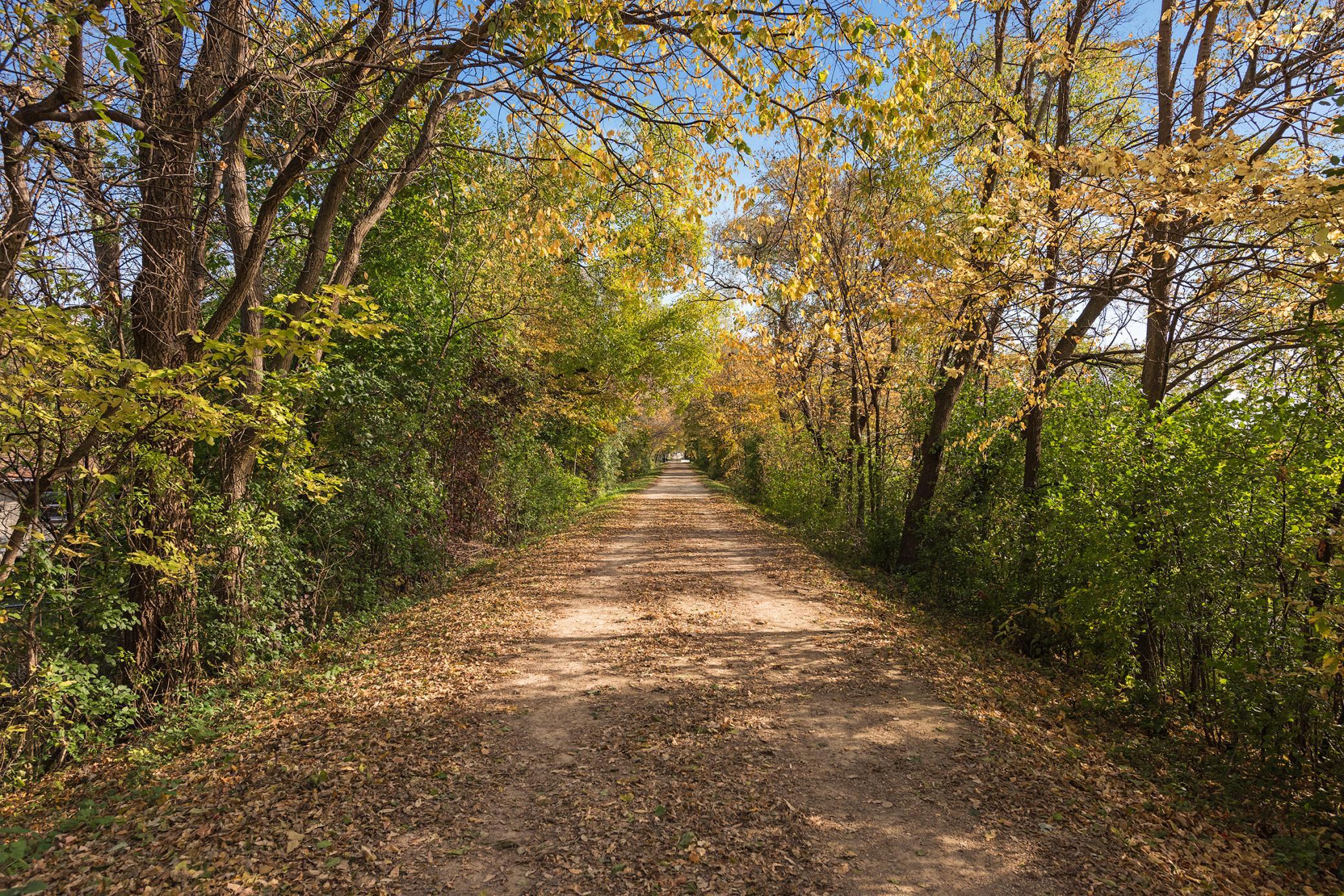 11432 Minnetonka Mills Road Minnetonka, MN 55305 - Photo 33 of 33