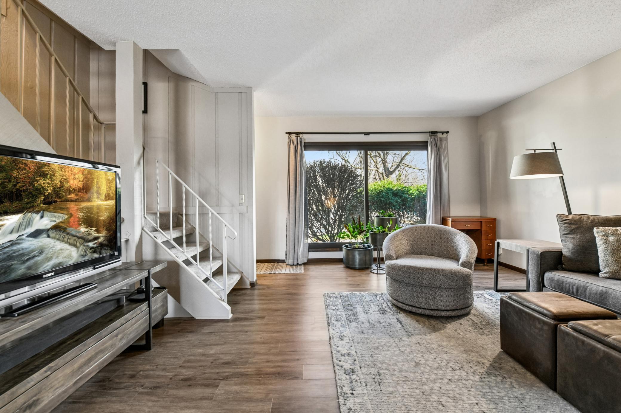 11432 Minnetonka Mills Road Minnetonka, MN 55305 - Photo 5 of 33