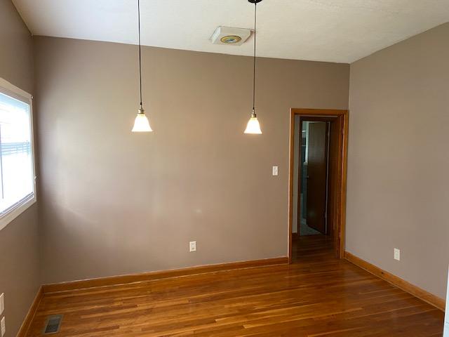 403 Redwood Road Bristol, TN 37620 - Photo 4 of 15 4