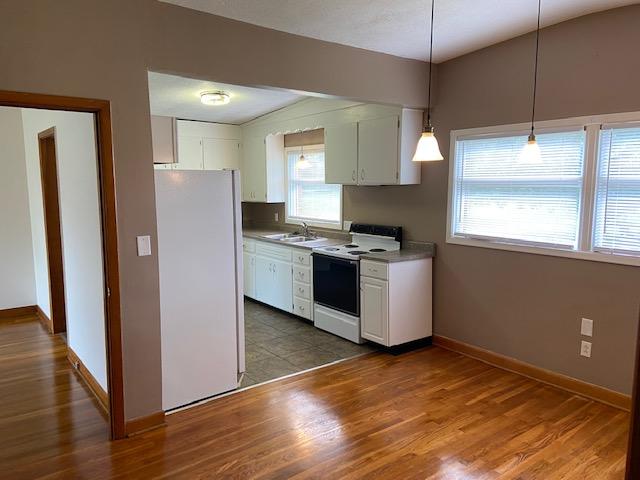403 Redwood Road Bristol, TN 37620 - Photo 5 of 15 5