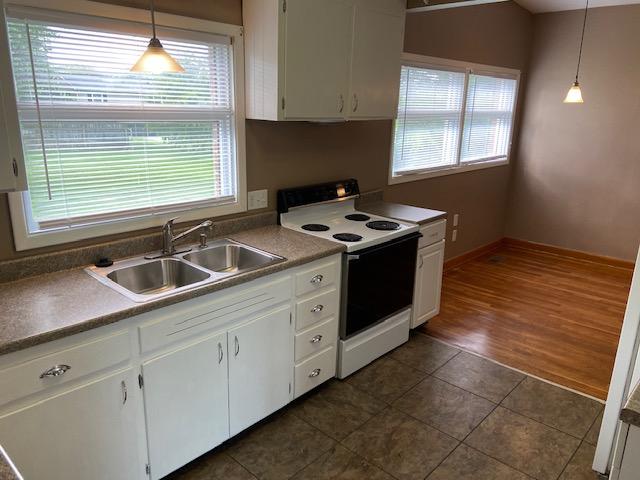 403 Redwood Road Bristol, TN 37620 - Photo 7 of 15 7