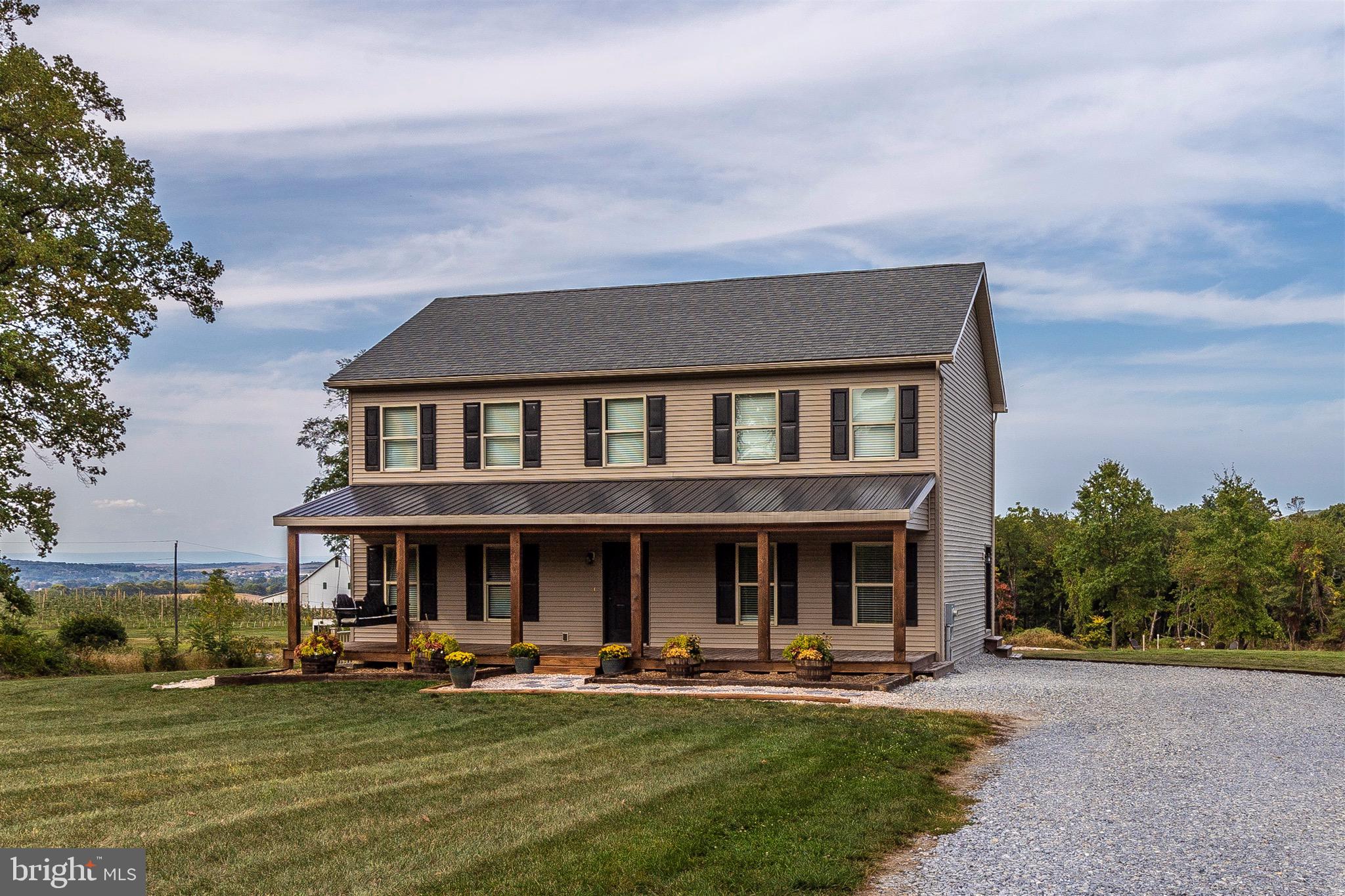 14450 Edgemont Road Smithsburg, MD 21783 - Photo 2 of 55 Gallery Image 2