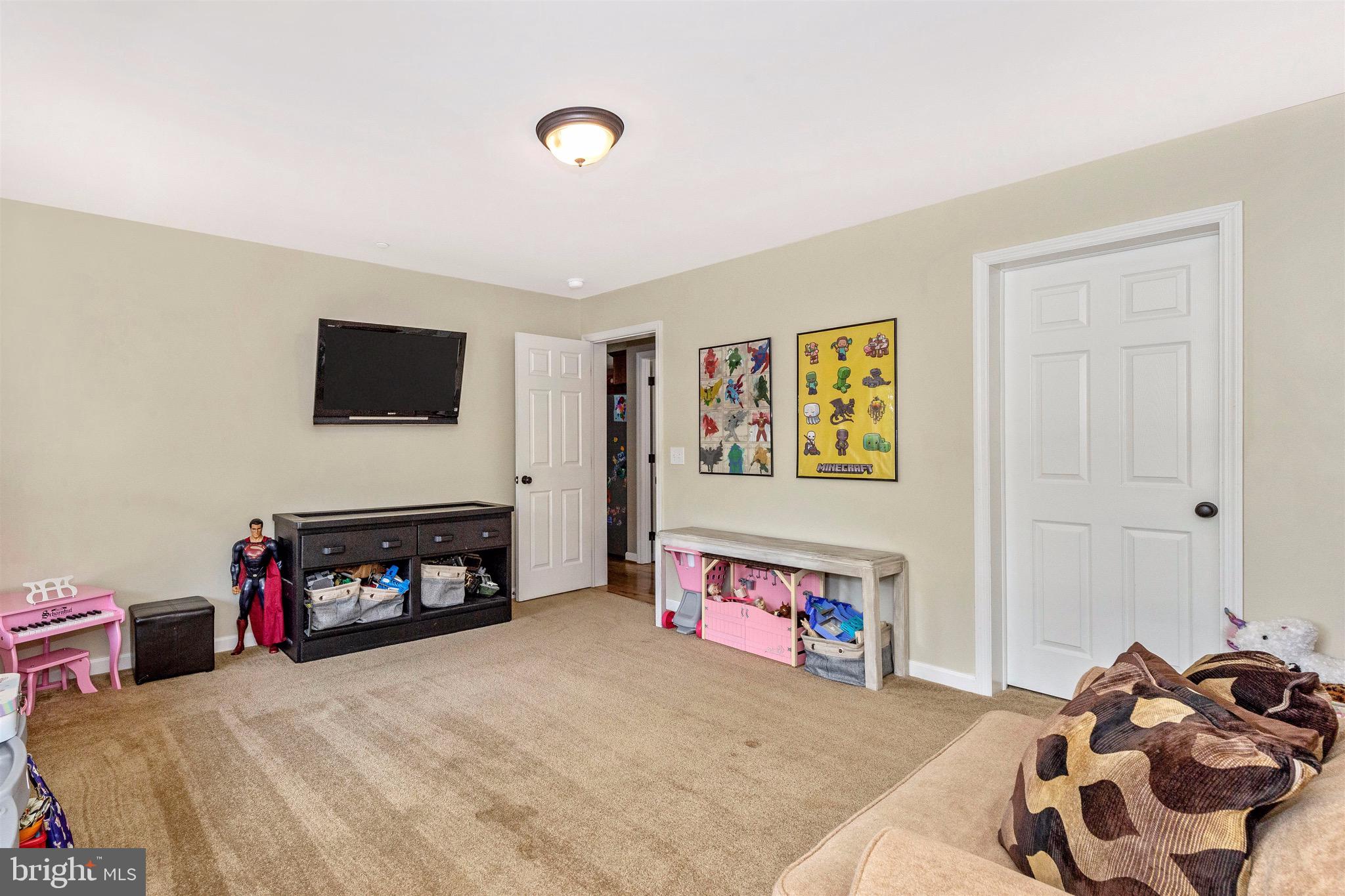 14450 Edgemont Road Smithsburg, MD 21783 - Photo 20 of 55 Gallery Image 20