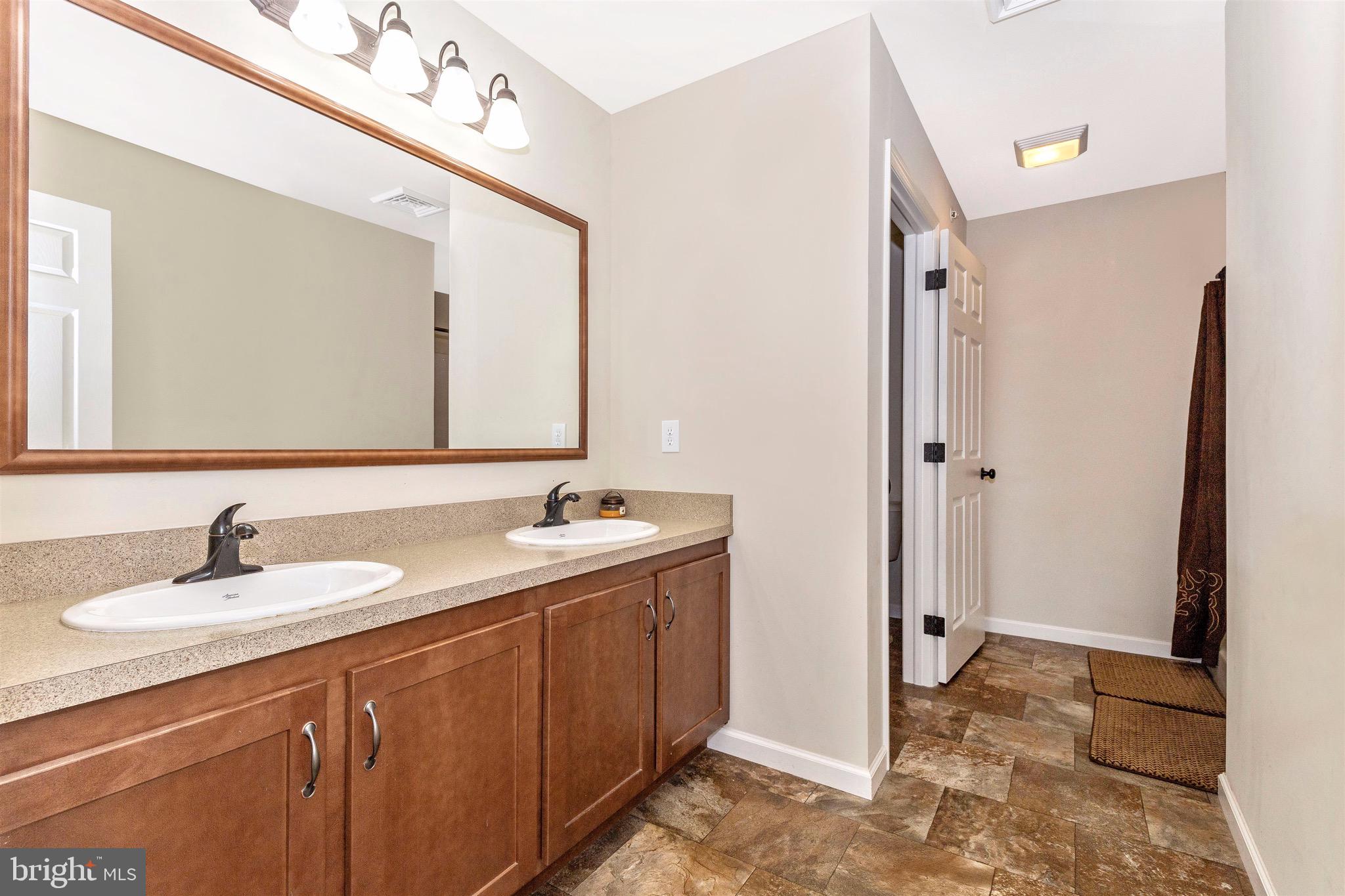 14450 Edgemont Road Smithsburg, MD 21783 - Photo 24 of 55 Gallery Image 24