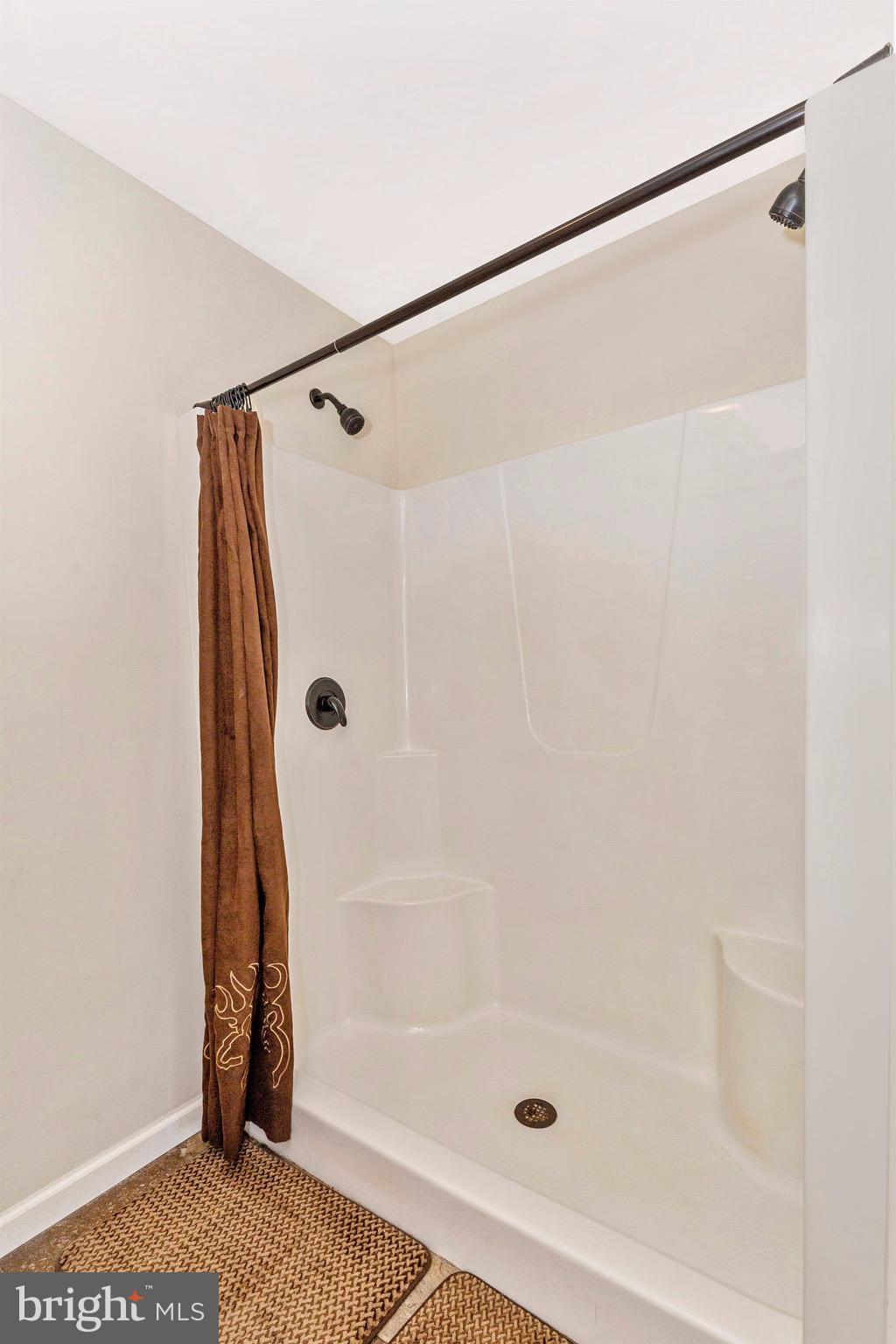 14450 Edgemont Road Smithsburg, MD 21783 - Photo 25 of 55 Gallery Image 25