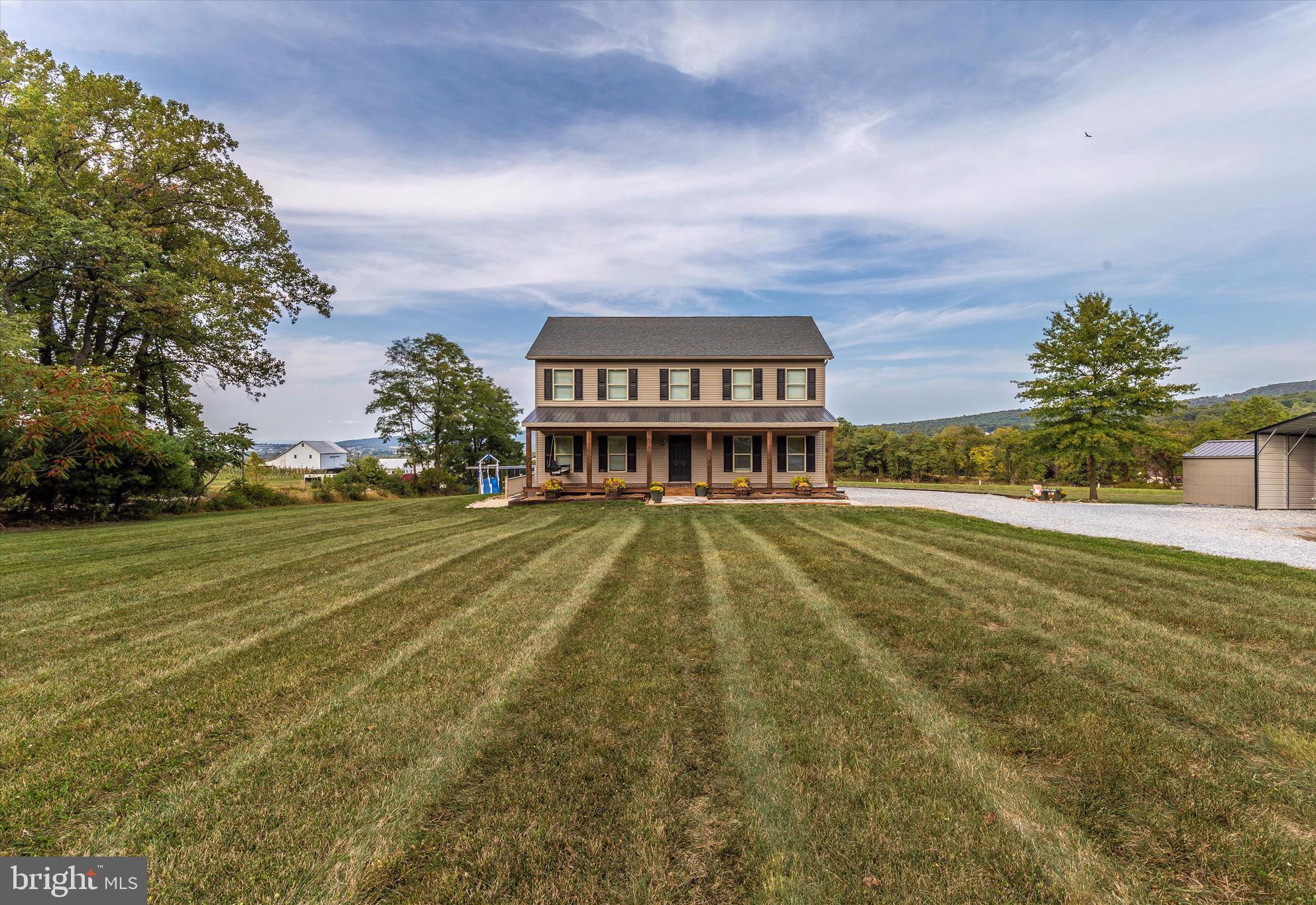 14450 Edgemont Road Smithsburg, MD 21783 - Photo 4 of 55 Gallery Image 4