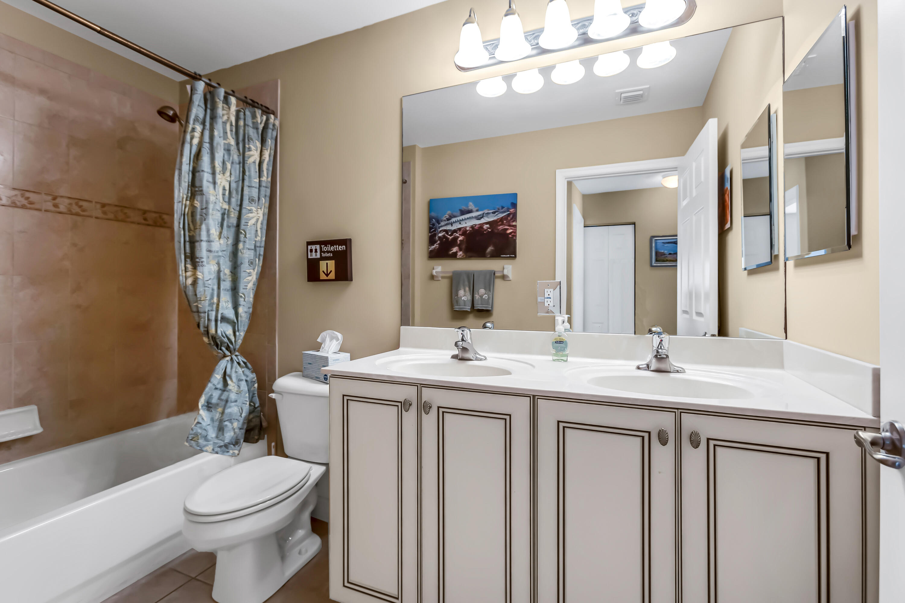 7955 Emerald Winds Circle Boynton Beach, FL 33473 - Photo 31 of 66 Bath 5