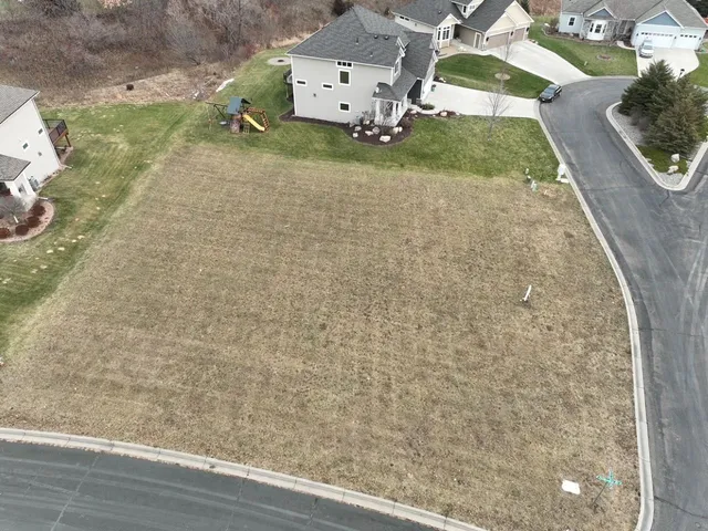 $115,000 | 1626 Fallbrooke Court, Hastings, MN 55033