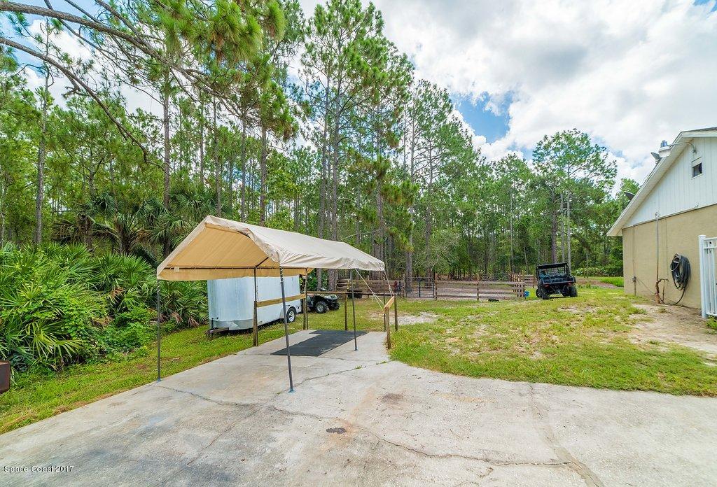 991 Wild Pine Road Mims, FL 32754 - Photo 8 of 51 JCP_0483-HDR
