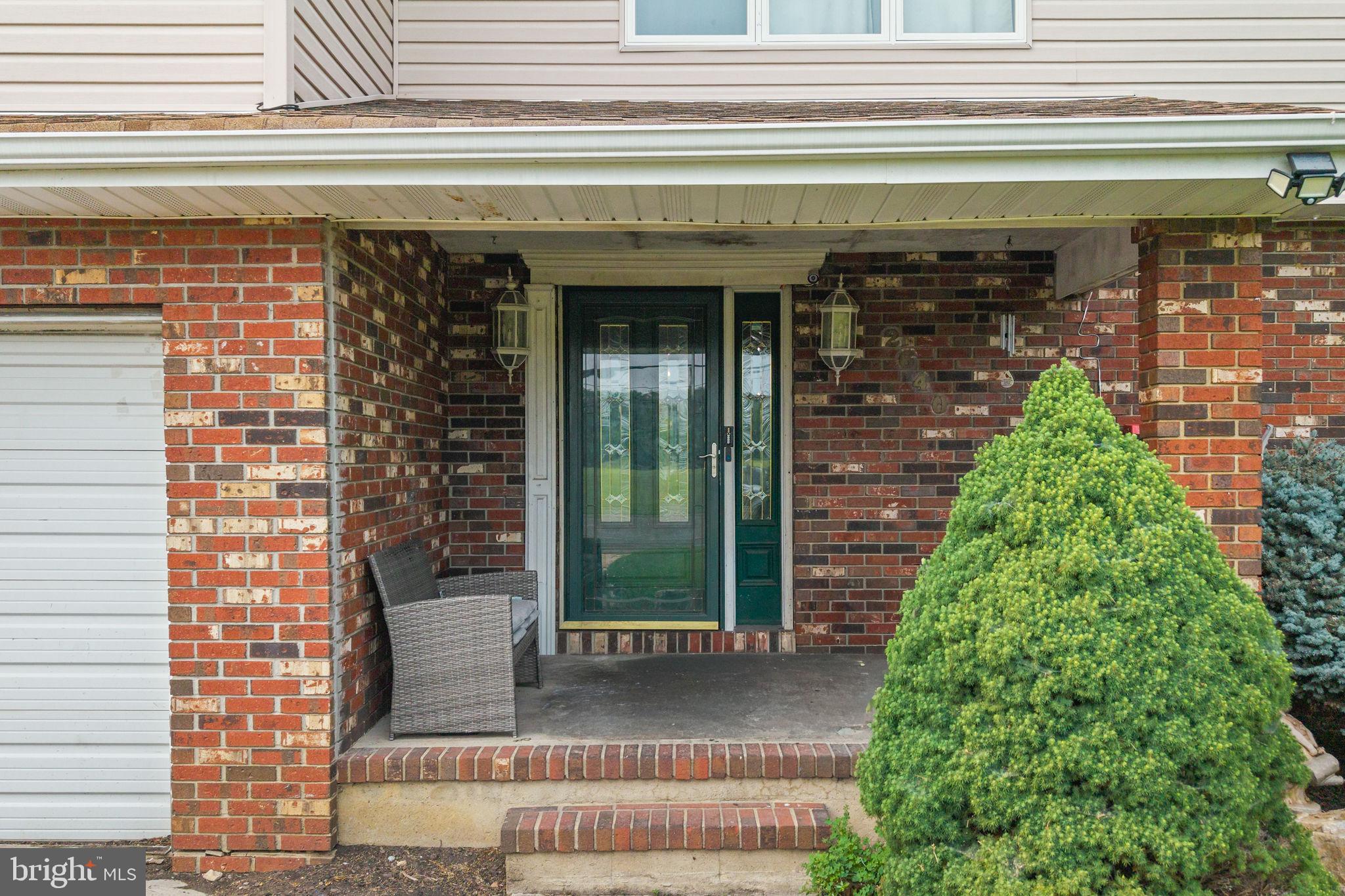 2640 Kuser Road Trenton, NJ 08691 - Photo 4 of 15