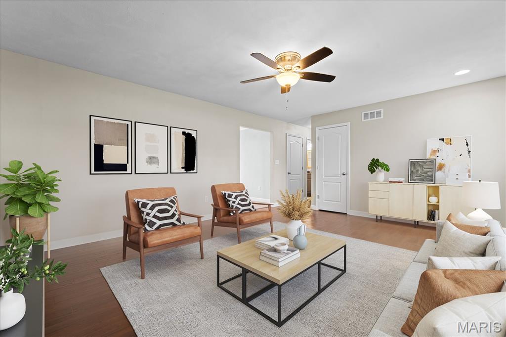 2060 Decker Road Maryville, IL 62062 - Photo 13 of 62 Gallery Image 13