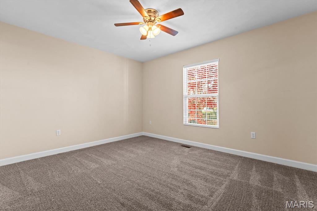 2060 Decker Road Maryville, IL 62062 - Photo 31 of 62 Gallery Image 31