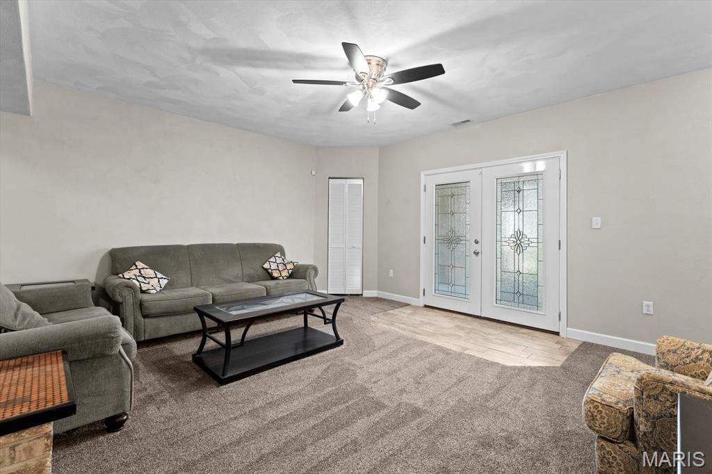 2060 Decker Road Maryville, IL 62062 - Photo 38 of 62 Gallery Image 38