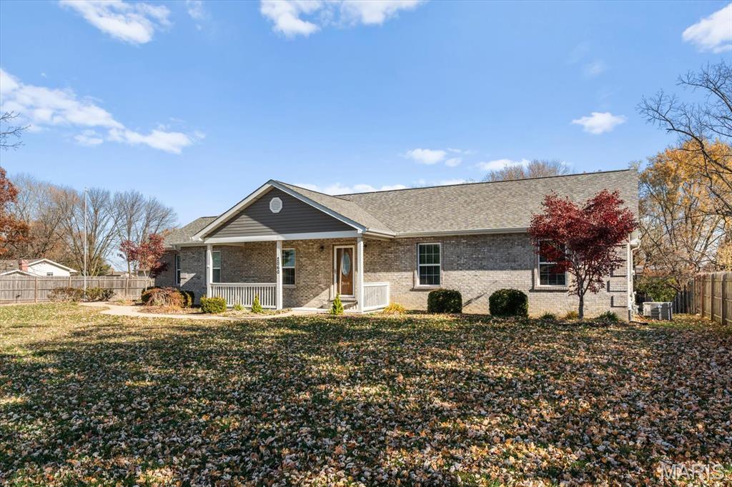 2060 Decker Road Maryville, IL 62062 - Photo 9 of 62 Gallery Image 9