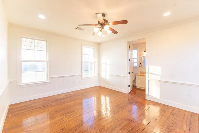 $1,800 | 3831 Meadow View Lane, Fayetteville, TX 78940