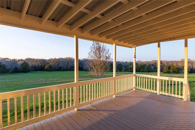 $1,800 | 3831 Meadow View Lane, Fayetteville, TX 78940