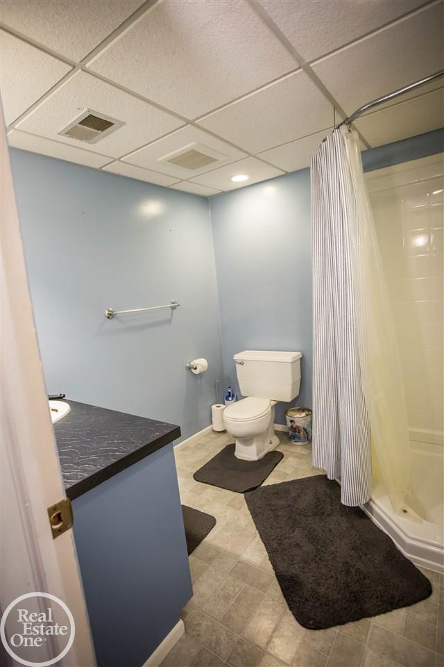 3276 Riverside Drive Port Huron, MI 48060 - Photo 46 of 60