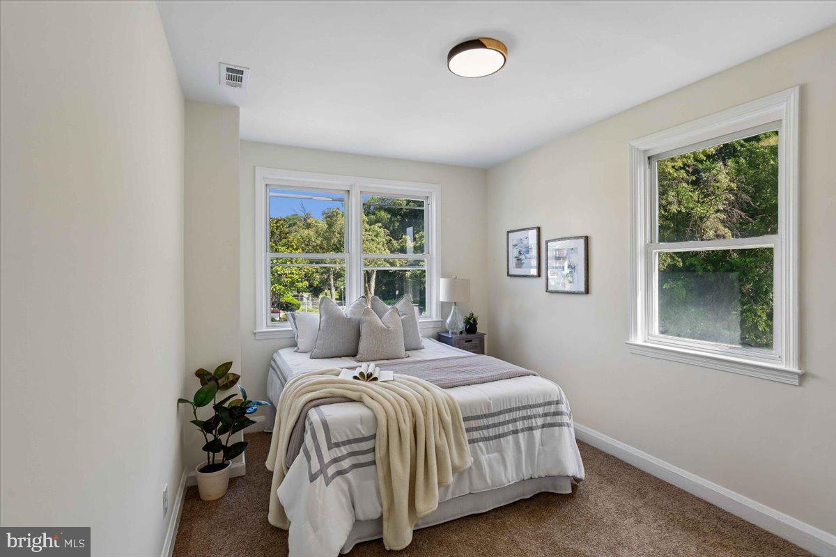 4266 Rokeby Road Baltimore, MD 21229 - Photo 18 of 27 Gallery Image 18