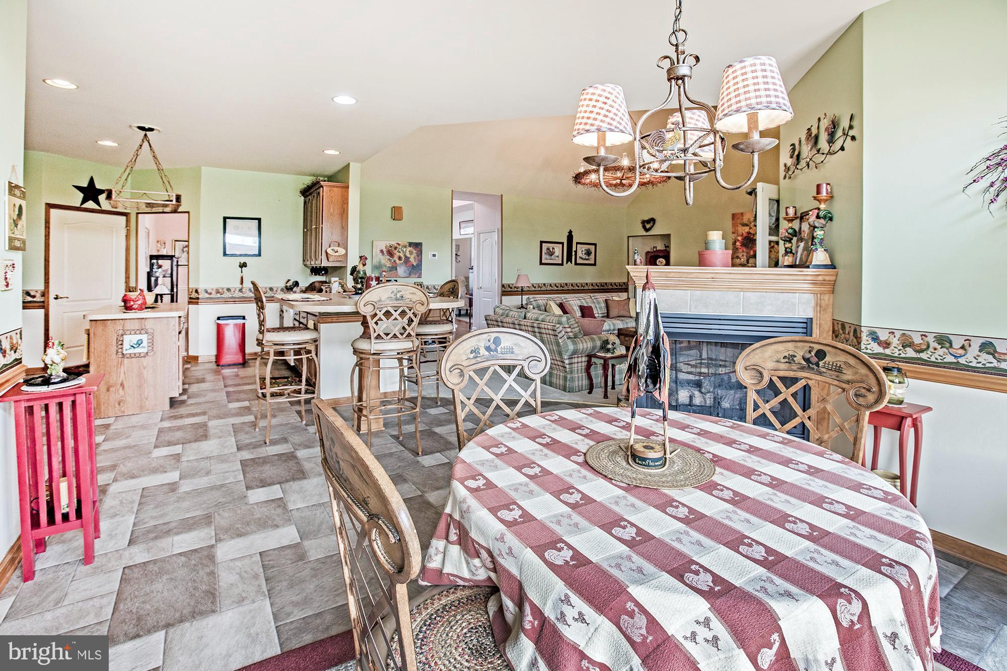7 Meghans Way Pennsville, NJ 08070 - Photo 13 of 30 a very nice looking dining room with hardwood floor