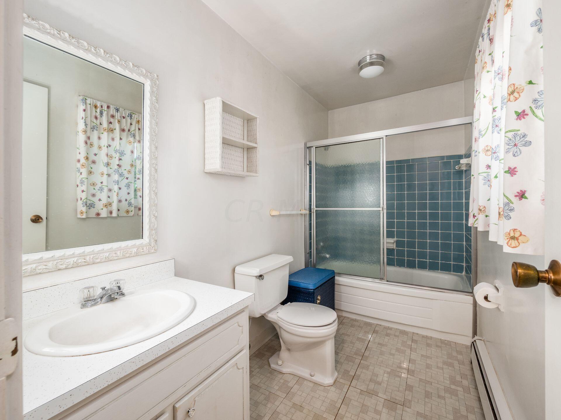 5290 Edgeview Road Columbus, OH 43207 - Photo 24 of 42